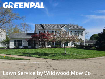 Yard Mowing nearby Ballwin, MO, 