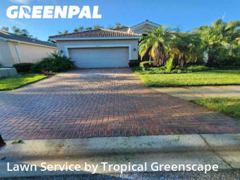 Lawn Mowing Service nearby Venice, FL, 