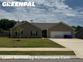 Lawn Mowing Service nearby Columbia, TN, 