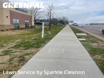 Lawn Cuttingin Centennial,80112,Lawn Mow by Sparkle Cleannn, work completed in Jun , 2026