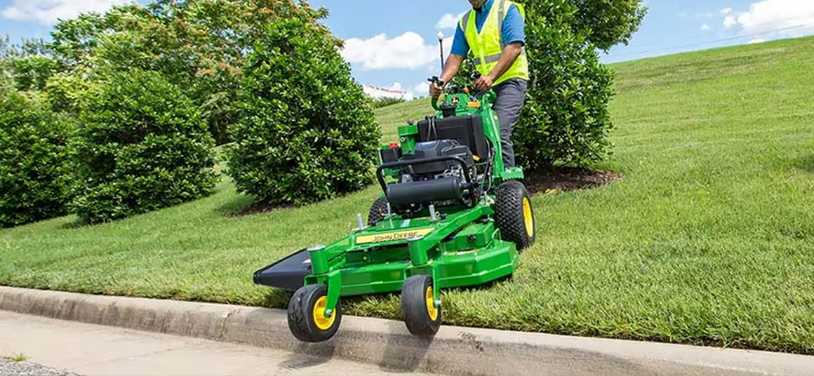 5 of the Best Commercial Walk-Behind Mowers