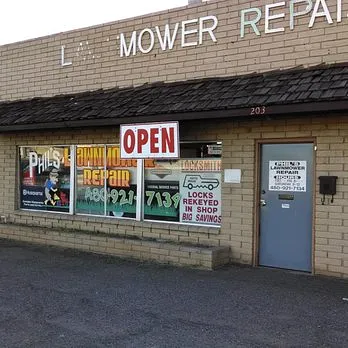 Phil's Lawnmower Repair Photo 13