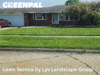 Lawn Mowing Service nearby Sterling Heights, MI, 