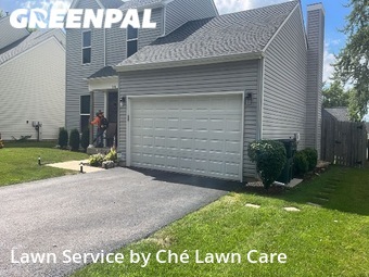 Lawn Care Service nearby Aurora, IL, 