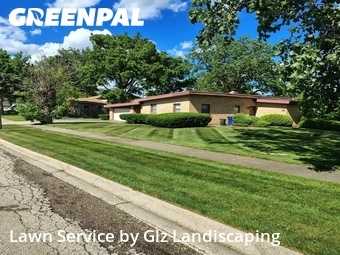 Lawn mowed in North Chicago, 60064
