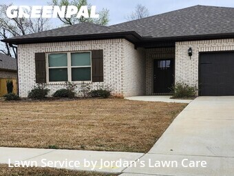 Grass Cutting nearby New Market, AL, 