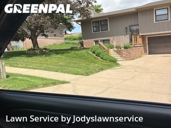 Grass Cutting nearby Omaha, NE, 