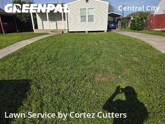 Landscaping Renovation In Corpus Christi,78408,Landscaping Cleanup by Cortez Cutters , work completed in Jan , 2026