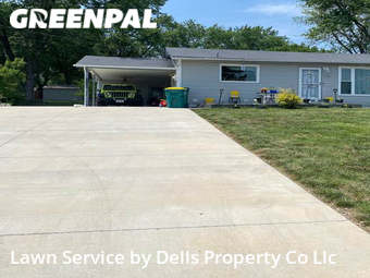 Lawn Cutting nearby Fenton, MO, 