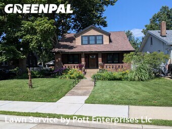 Yard Mowing nearby Richmond Heights, MO, 