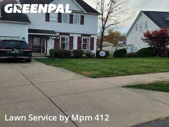 Yard Cutting nearby Coraopolis, PA, 