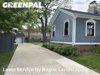 Lawn Care Service nearby Chicago, IL, 