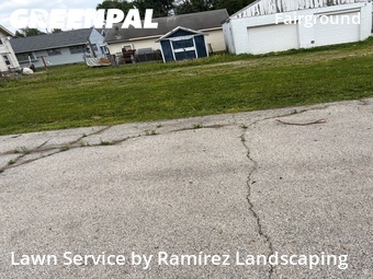 Lawn Mowing Service nearby Des Moines, IA, 