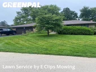 Yard Cutting nearby Cherry Valley, IL, 