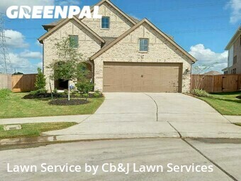 Grass Cut nearby Richmond, TX, 