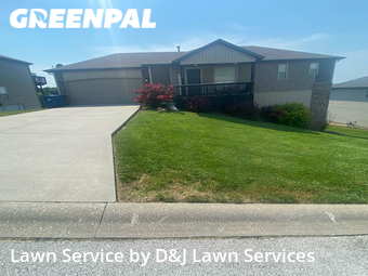 Lawn Mowing nearby Ozark, MO, 