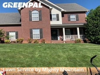 Lawn Maintenance nearby Knoxville, TN, 