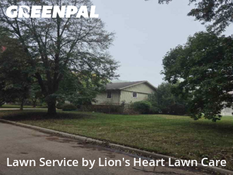 Yard Mowing nearby Lansing, KS, 