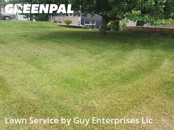 Yard Mowing nearby Cedar Rapids, IA, 
