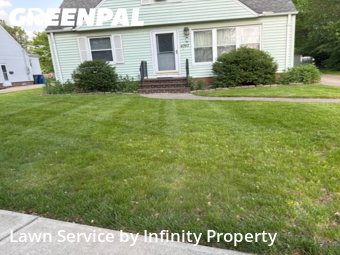 Lawn Mowing Service nearby Brooklyn, OH, 