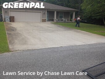Yard Mowing nearby Navarre, FL, 
