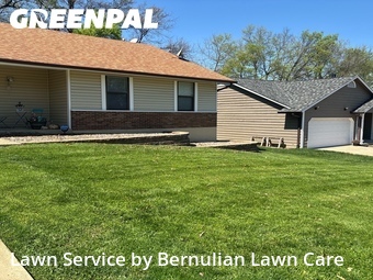 Lawn Mowing nearby Saint Charles, MO, 