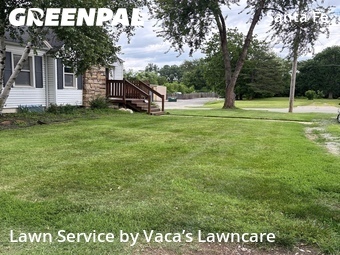 Lawn Care Service nearby Shawnee, KS, 