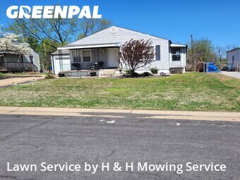 Grass Cutting nearby Florissant, MO, 