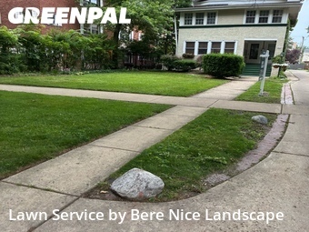 Lawn mowed in River Forest, 60305