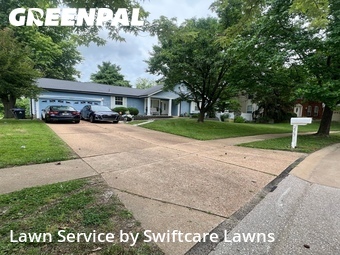Lawn Cutting nearby Florissant, MO, 