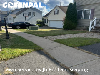 Lawn Cutting nearby Newington, CT, 