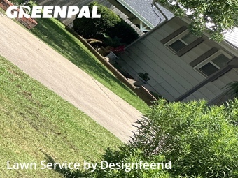 Lawn Mowing nearby Cassville, AR, 