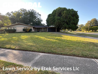 Lawn Maintenance nearby Shreveport, LA, 