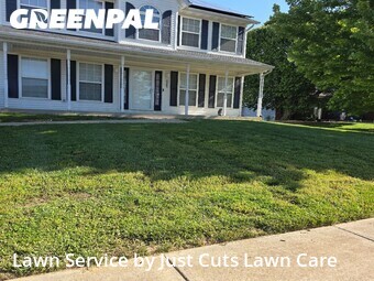 Lawn Maintenance nearby Belleville, IL, 