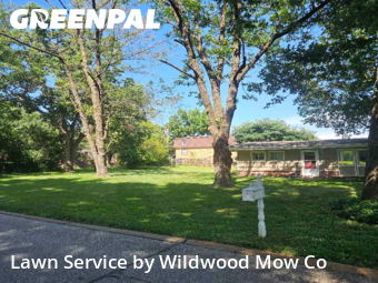 Lawn Mowing nearby Ballwin, MO, 