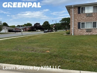 Lawn Cutting nearby Belgium, WI, 