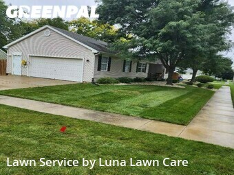 Lawn Mow nearby Belvidere, IL, 