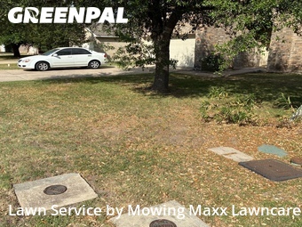 Lawn Care nearby Hutto, TX, 