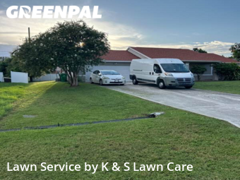 Lawn Mowing Service nearby Port St Lucie, FL, 
