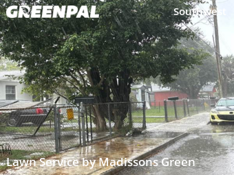 Lawn Mowing Service nearby West Palm Beach, FL, 