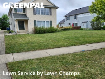 Lawn Cutting nearby Perrysburg, OH, 