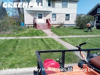 Lawn mowed in Lorain, 44055