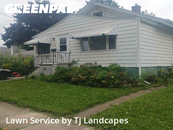 Lawn Mowing nearby Green Bay, WI, 