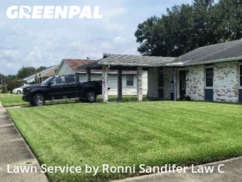 Grass Cut nearby Marrero, LA, 