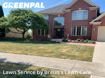 Grass Cut nearby North Aurora, IL, 