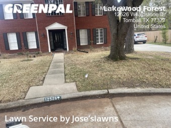 Yard Cutting nearby Tomball, TX, 