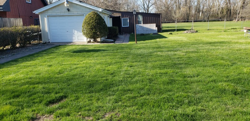 Lawn Care Service in Homewood, IL, 60430