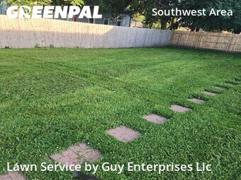 Lawn Care Service nearby Cedar Rapids, IA, 