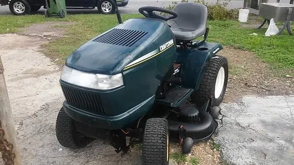SJM Lawnmower Service & Repair Photo 15