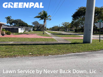 Yard Mowing nearby Hollywood, FL, 